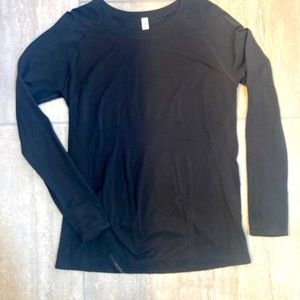 Athleta Momentum long sleeve